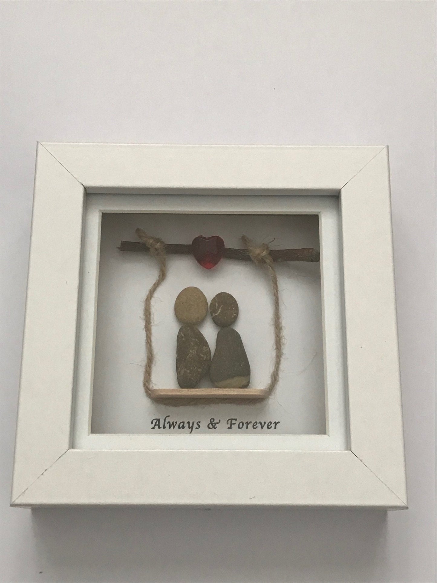 Personalised Couple Pebble Picture, Family Pebble Art, Valentine's Day Pebble Gift, Unique Pebble Picture for Him, Unique Picture for Wife