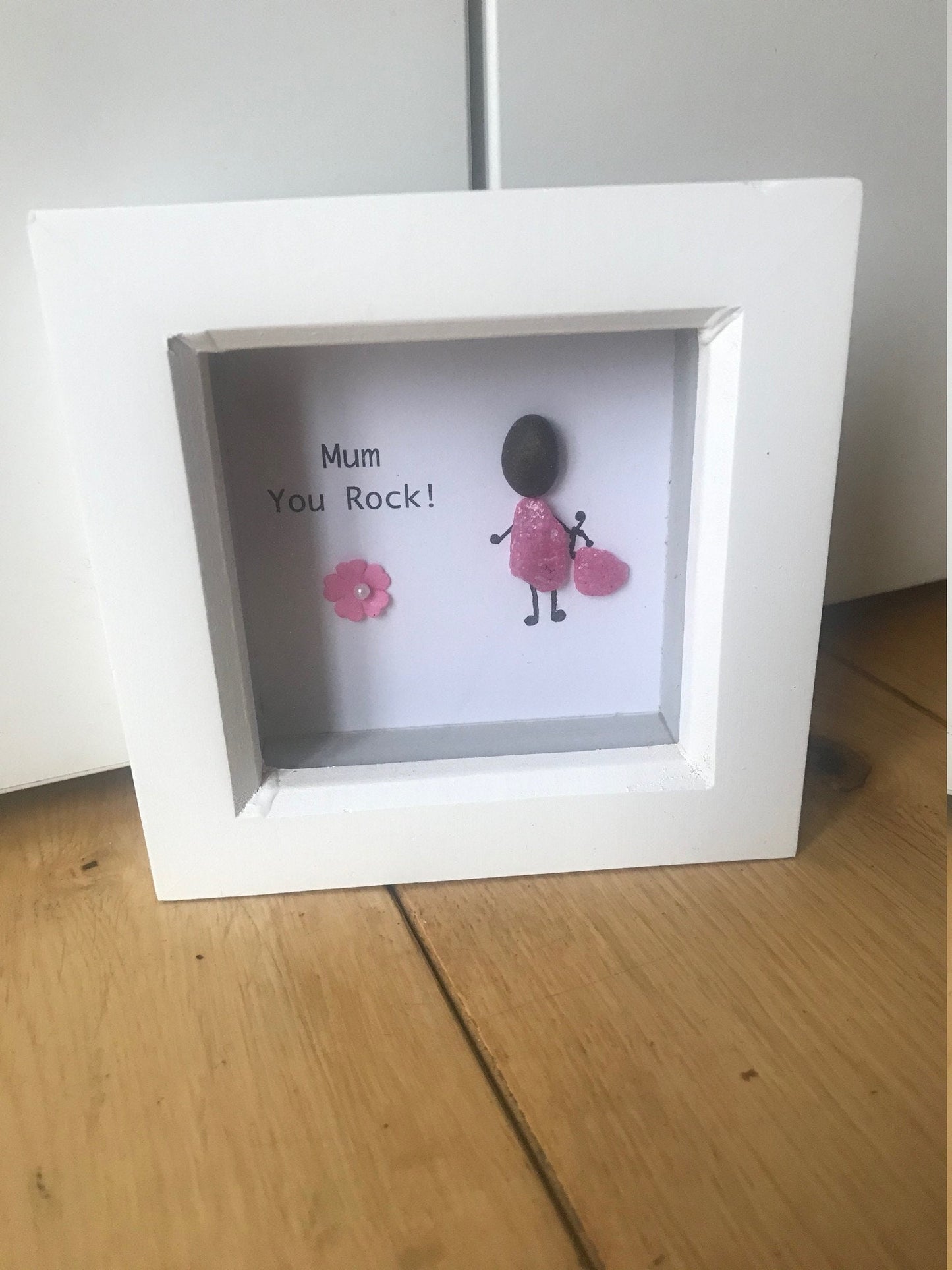 Pebble artwork frame, Mother's Day Pebble Frame, Mother's Day Gift, Christmas Gift for Mum, Pebble Mum Frame