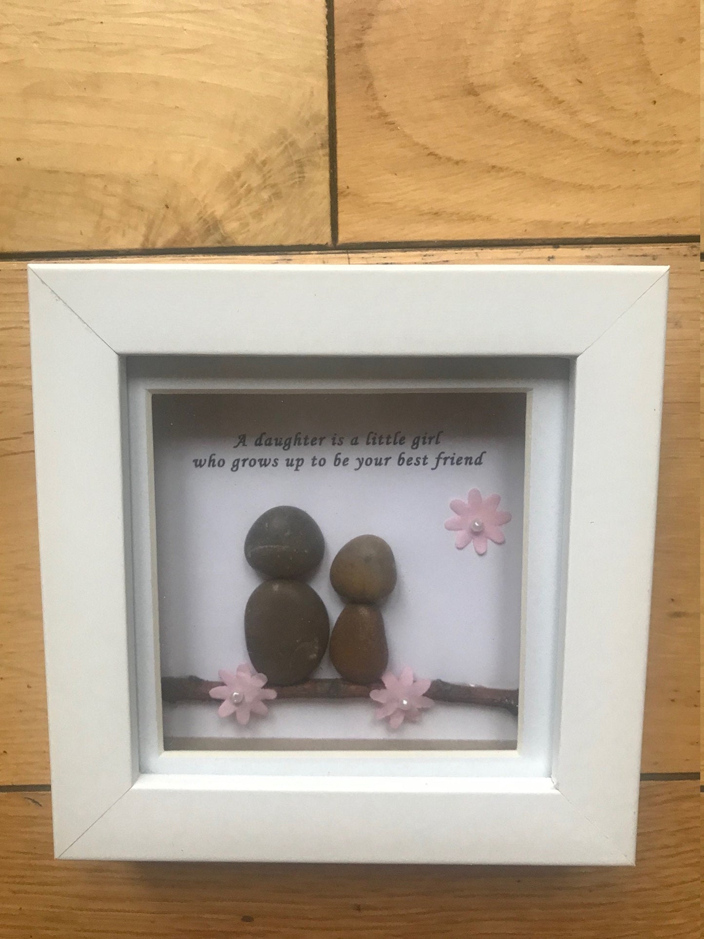 Personalised Daughter Pebble Picture, Mother and Daughter Pebble Art, Unique Pebble Gift for Mom, Personalised Pebble Art for Mummy