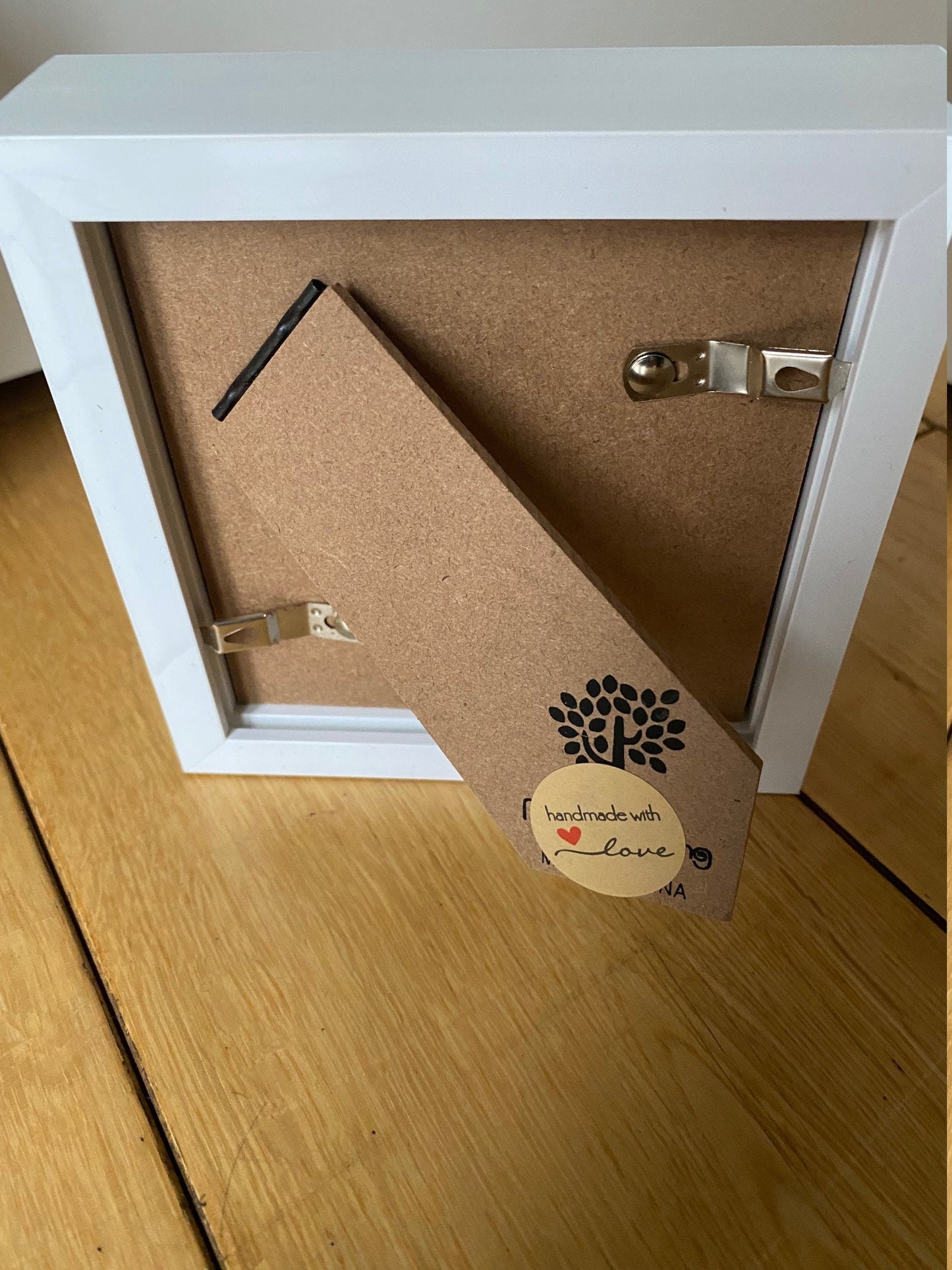Personalised Mum Pebble Picture, Unique Pebble Picture for Grandmother, Unique Pebble Picture for Mom, Framed Pebble Picture for Mummy
