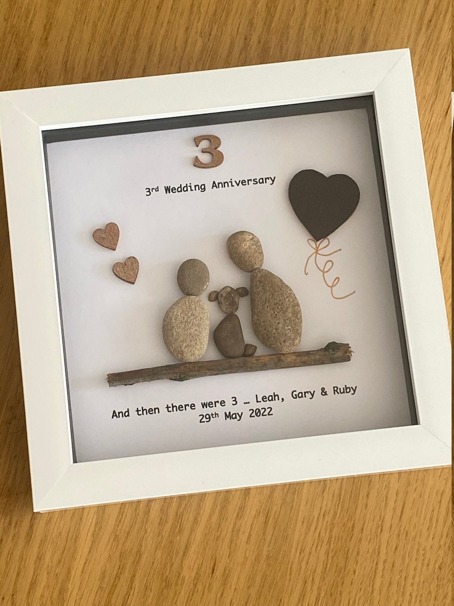 Couple with Dog Anniversary Gift, Pebble Artwork Frame, Wedding Anniversary Gift, Family Anniversary Frame