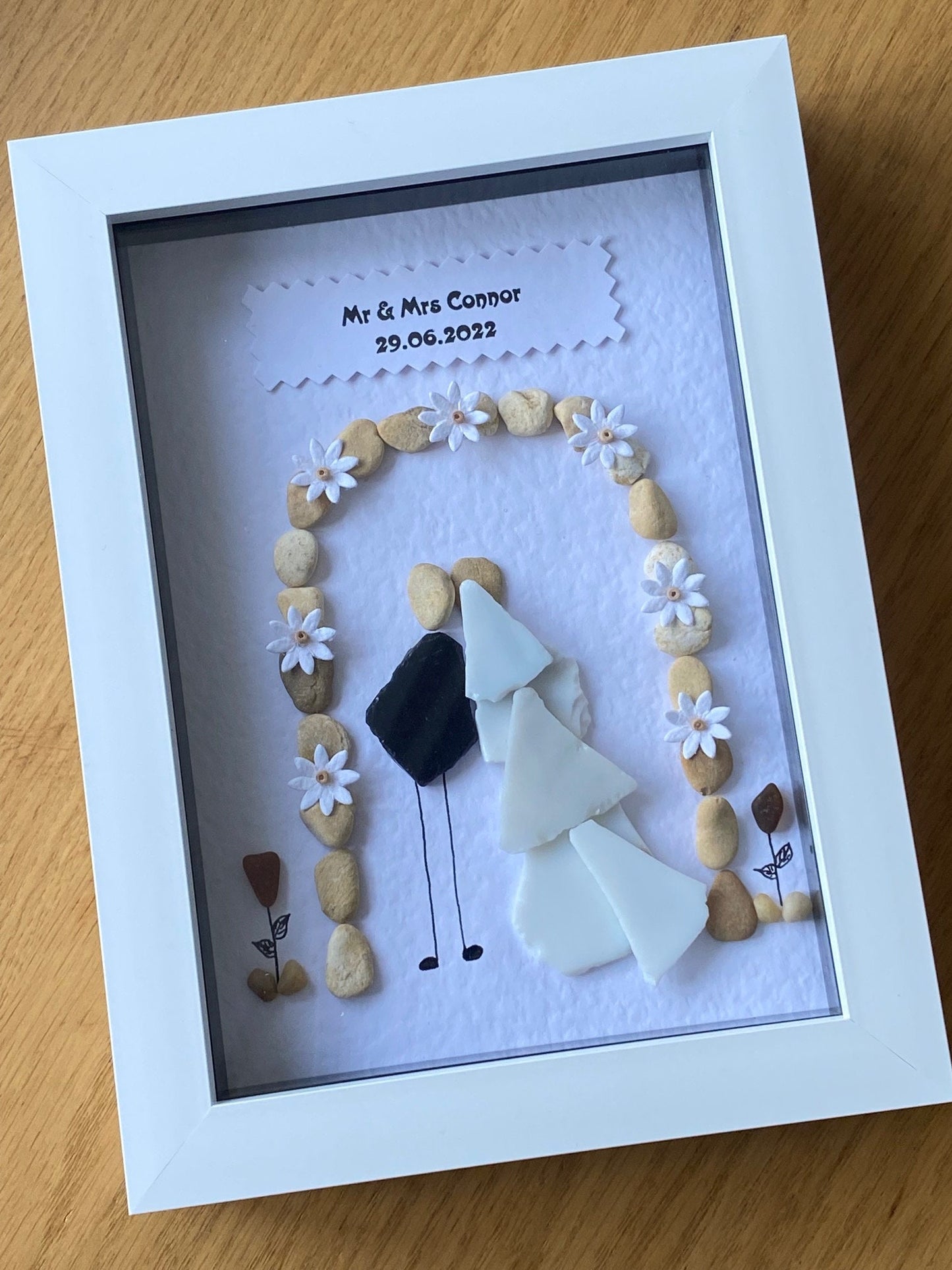 Personalised Wedding Pebble Picture, Personalised Wedding Gift, Pebble Art for Wedding, Unique Wedding Gift for Friend, Gift for New Couple