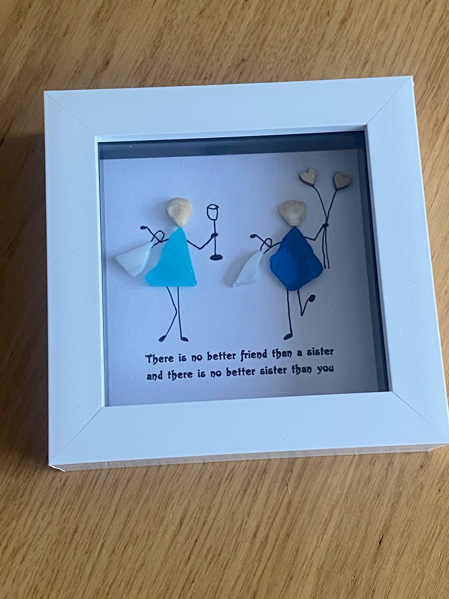 Sister pebble art / Personalised gift for sister / Sister birthday gift / Family pebble artwork / Unique gift for sister / personalised gift