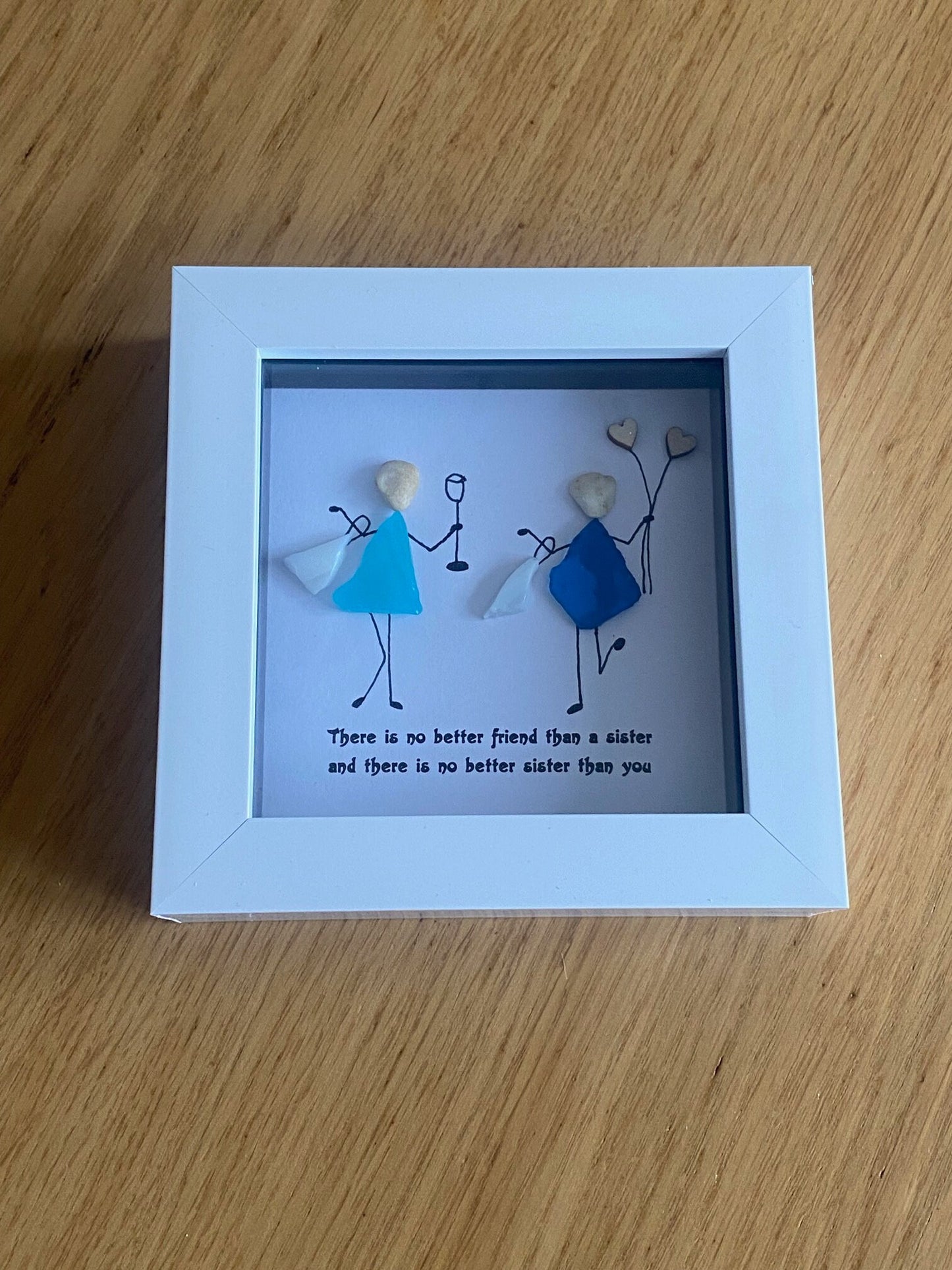 Sister pebble art / Personalised gift for sister / Sister birthday gift / Family pebble artwork / Unique gift for sister / personalised gift