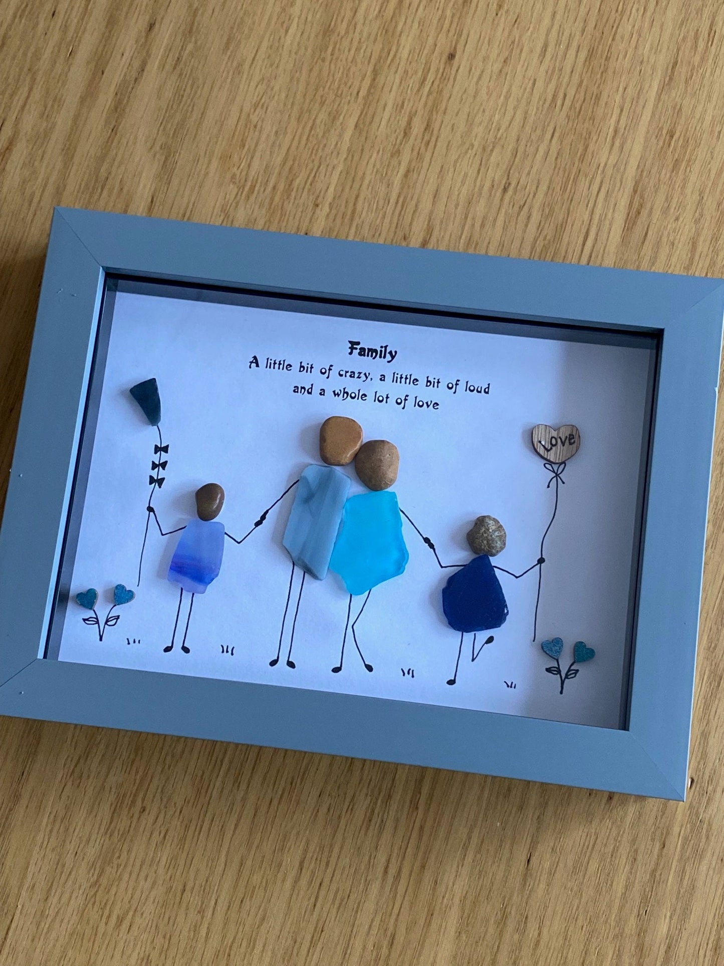 Personalised Family Glass Picture, Unique pebble picture gift, gift for family, Family of four picture, Family gift for mum
