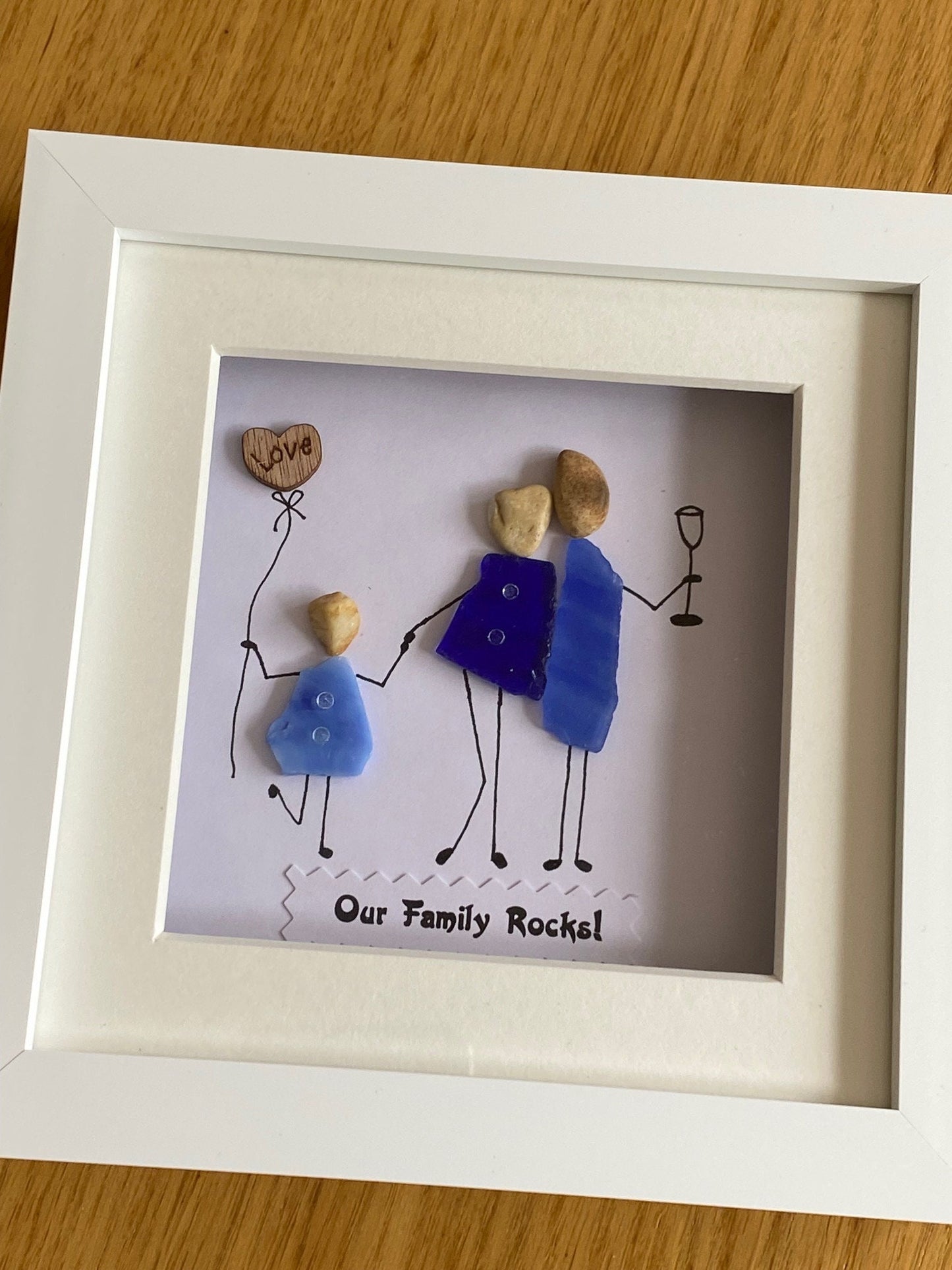 Personalised Family Picture, Family of 3 gift, Unique Gift for Family of Three, Christmas Gift for Mum and Dad, Pebble and Glass Artwork