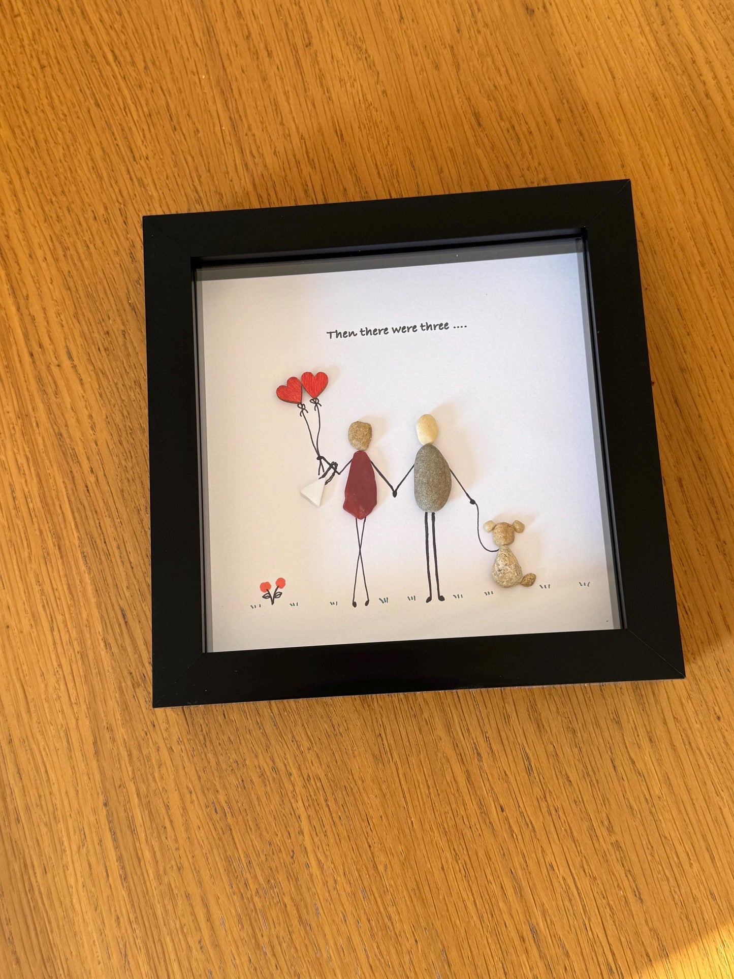 Personalised Couple with Dog Pebble Picture, Couple with Dog Unique Gift, Handmade Pebble Artwork for Couple, Family of Three Gift