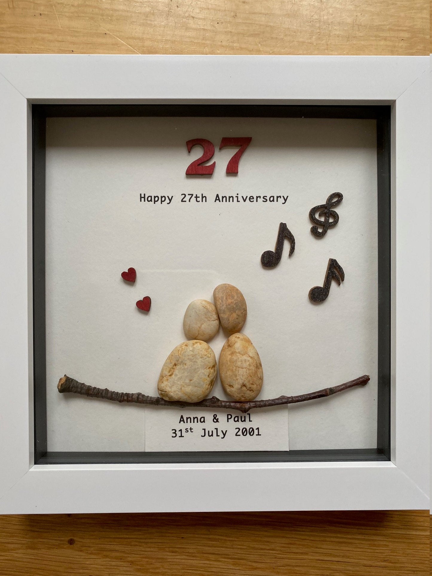 27th Wedding Anniversary Pebble Artwork Frame, Handmade Wedding Anniversary Gift, Music Theme Wedding Gift