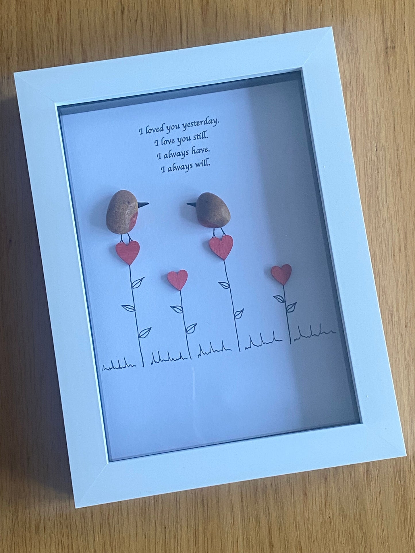 Valentine's Day Pebble Picture, Personalised Valentine's Day Gift, Unique Gift for Her, Unique Gift for Him, Red Robins Pebble Picture