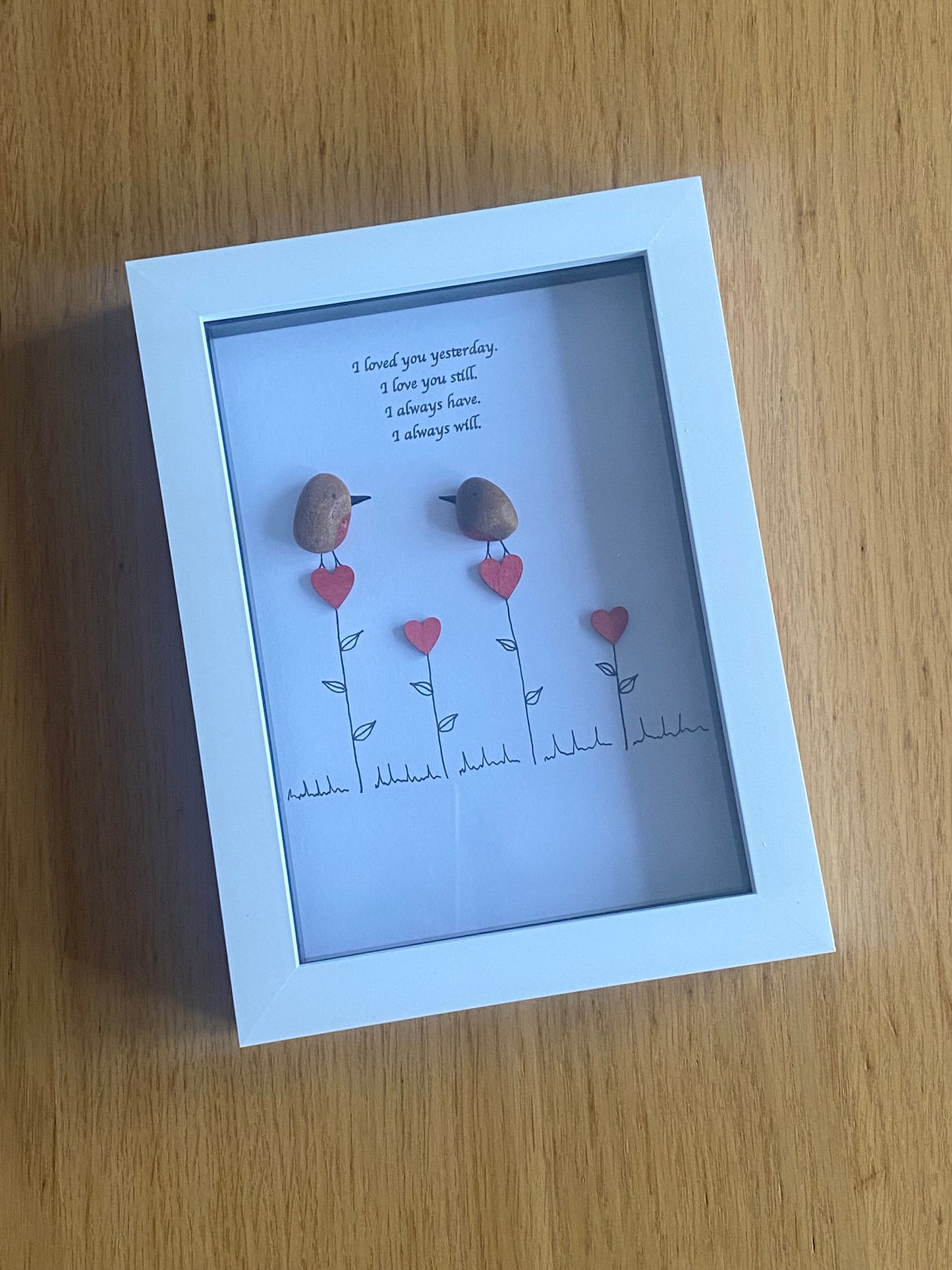 Valentine's Day Pebble Picture, Personalised Valentine's Day Gift, Unique Gift for Her, Unique Gift for Him, Red Robins Pebble Picture