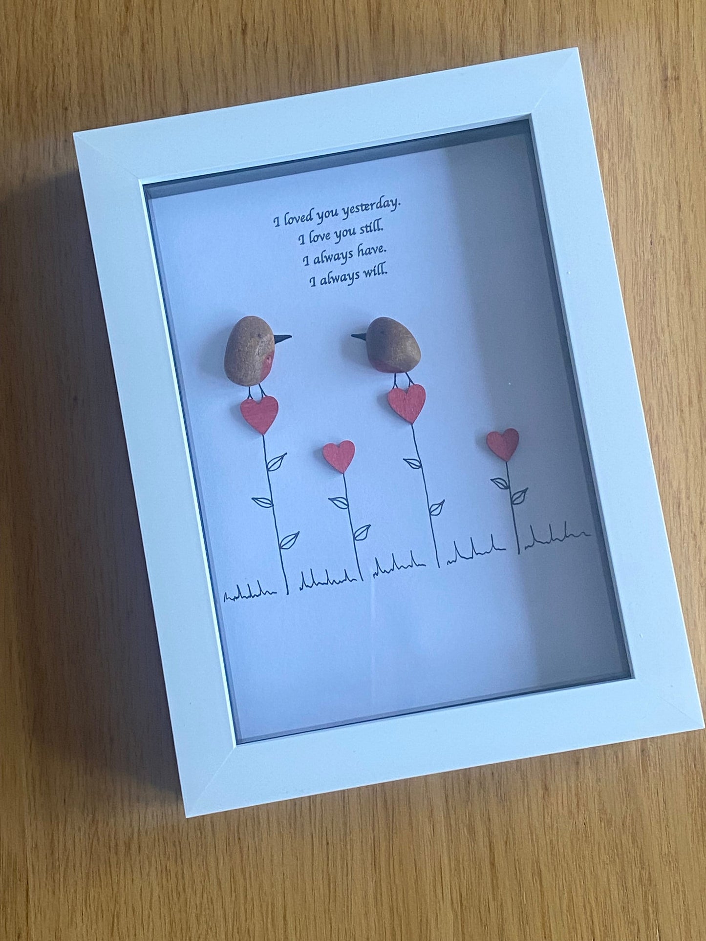 Valentine's Day Pebble Picture, Personalised Valentine's Day Gift, Unique Gift for Her, Unique Gift for Him, Red Robins Pebble Picture